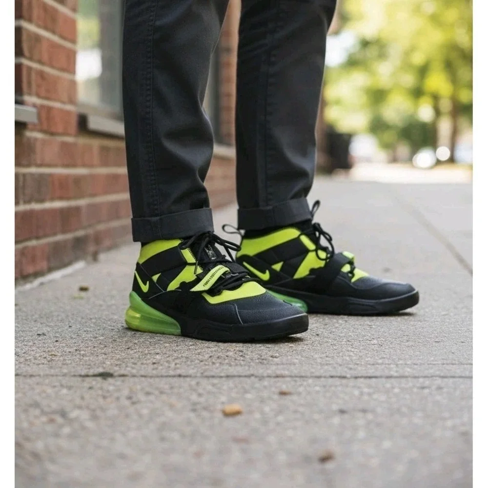 Nike‎ Air Force 270 Utility Sneakers Shoes Black Volt AQ0572-001 Mens Size 9.5